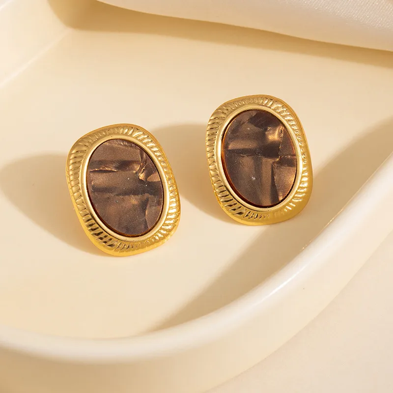 Vintage Oval Brown Stone Earrings